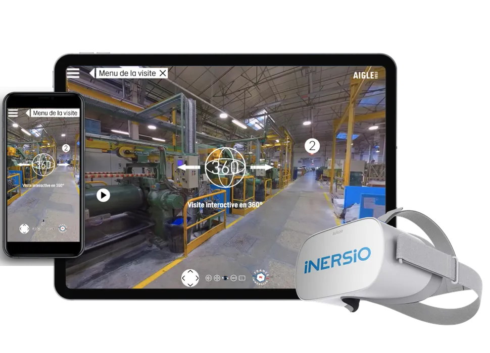Immersive scene with headset